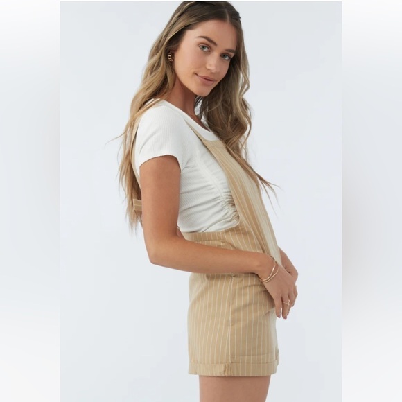 🔆O’NEILL🔆 SUMMERLIN ROMPER JUMPSUIT SHORTS ADJUSTABLE CUTE COMFORTER - Picture 14 of 16